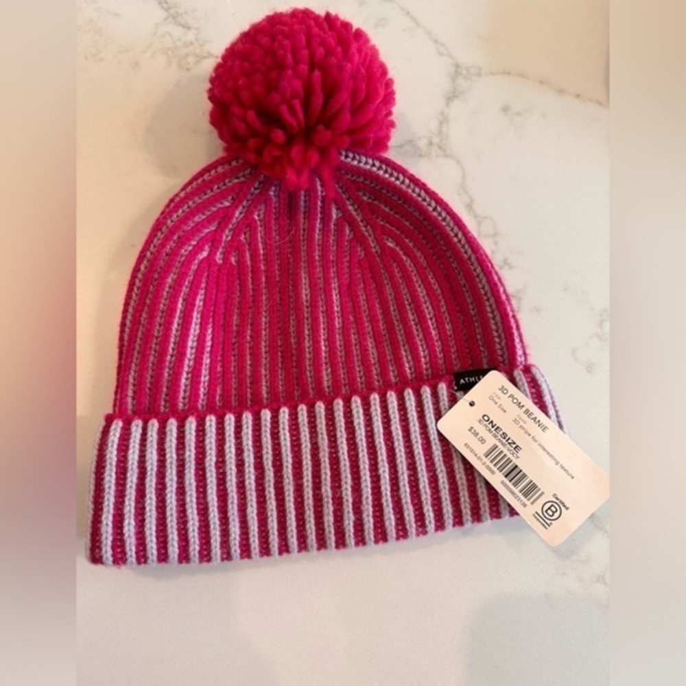 NWT Athleta Pom Beanie